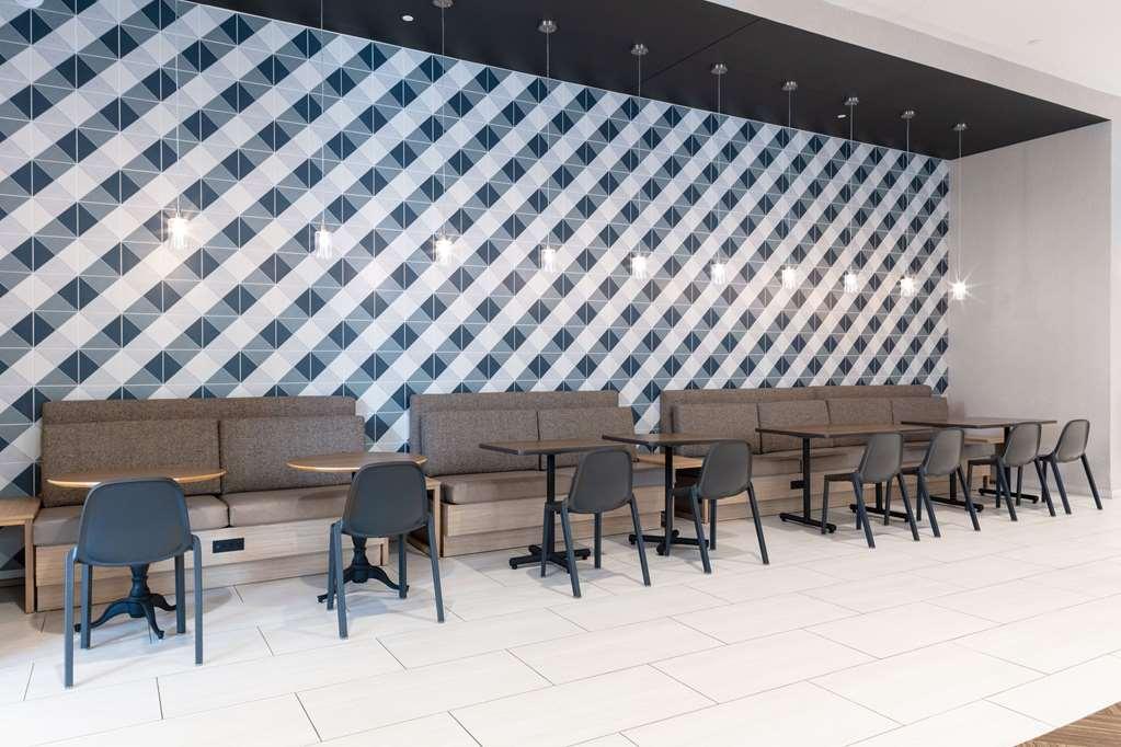 Home2 Suites By Hilton St Louis Downtown Сент-Луис Интерьер фото
